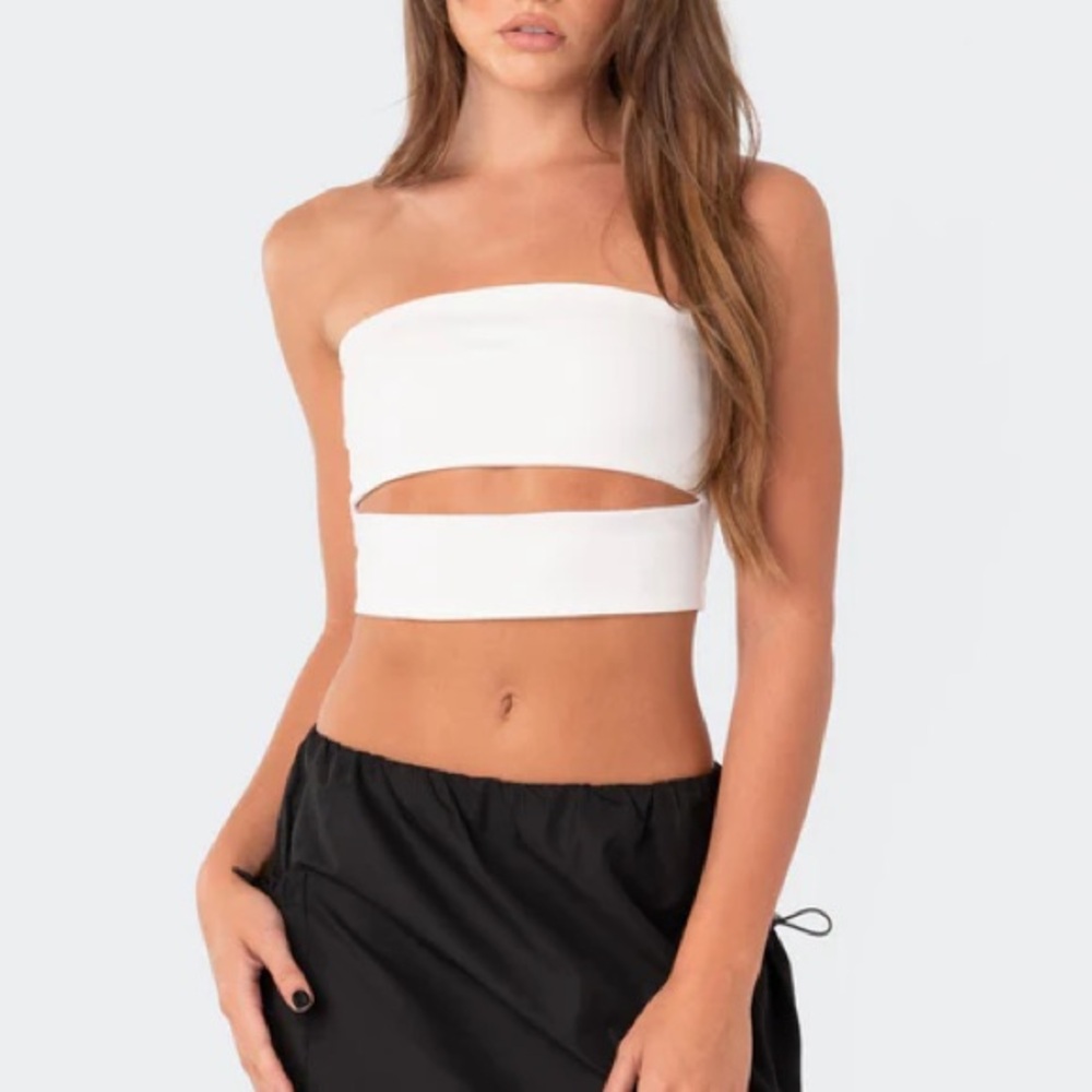 Edikted Darcey White Strapless Cutout Crop Top